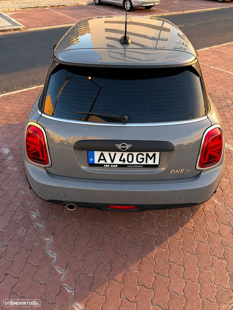 MINI 3 Portas - 12