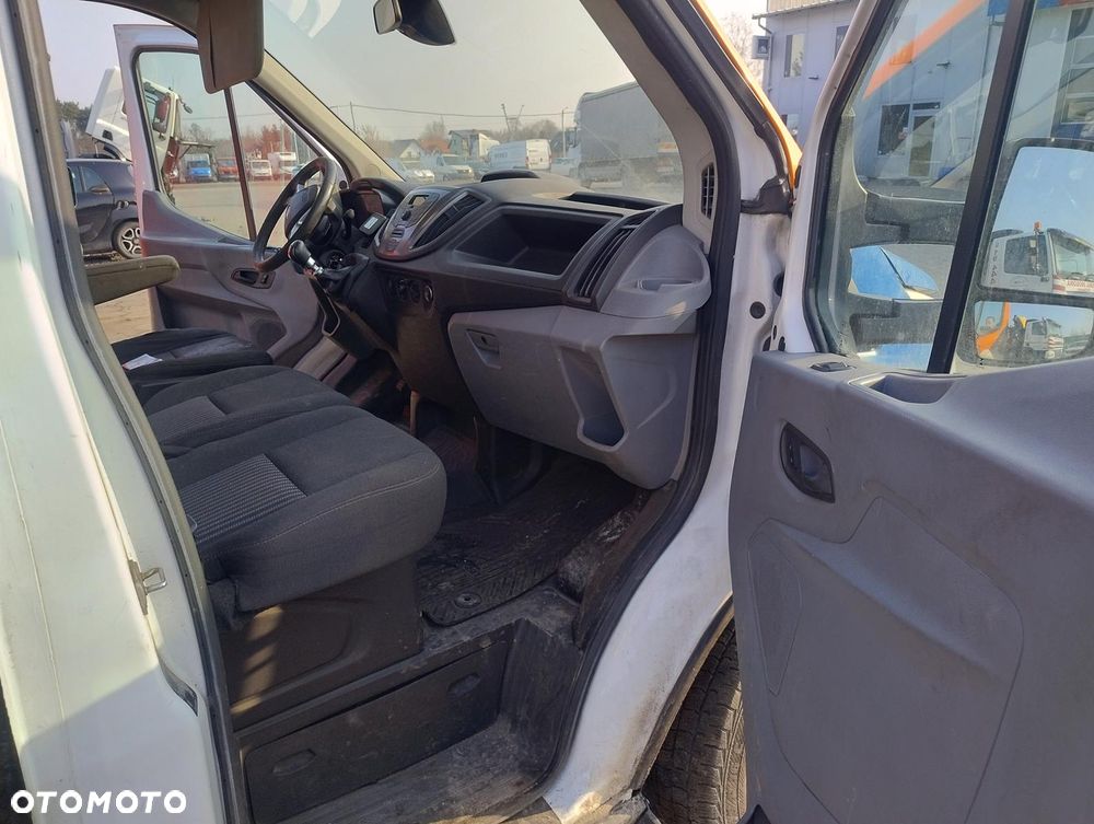 Ford Transit - 7