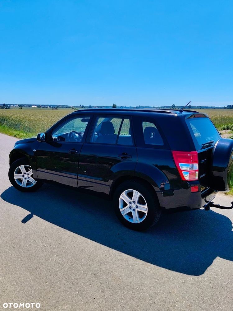 Suzuki Grand Vitara - 2