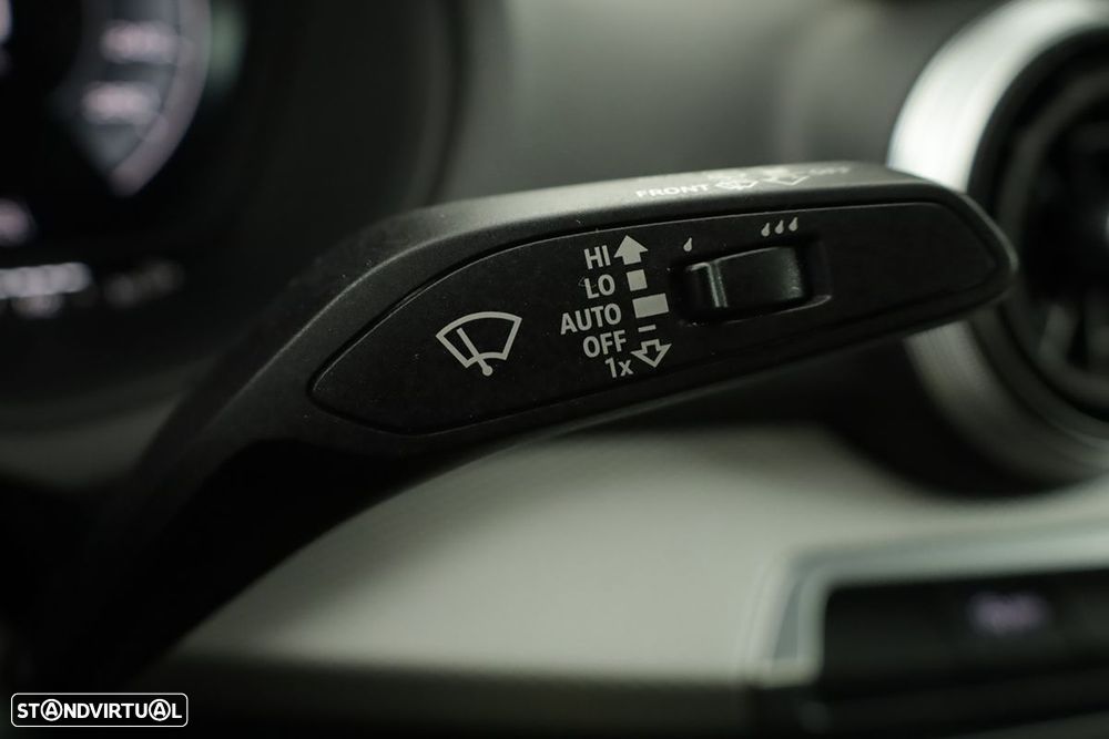 Audi Q2 30 TFSI Advanced - 18
