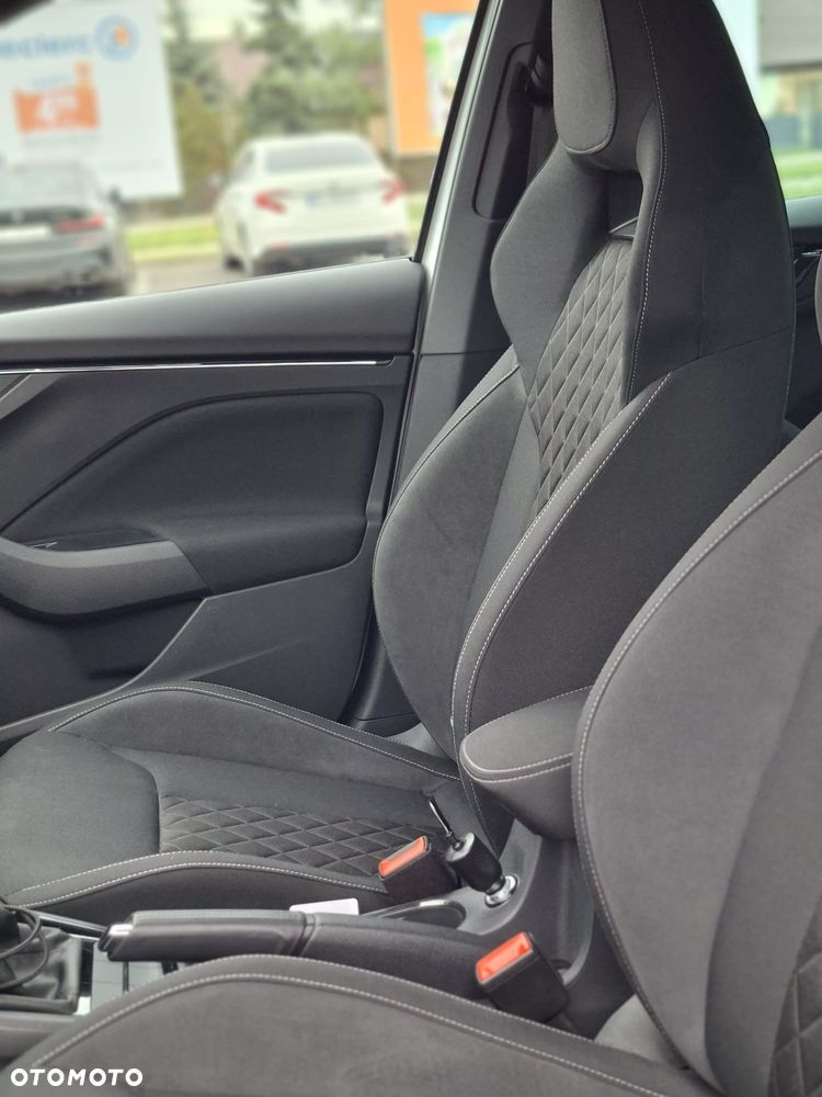 Skoda Kamiq 1.5 TSI Style DSG - 11