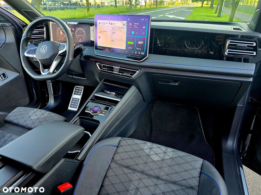 Volkswagen Tiguan - 12