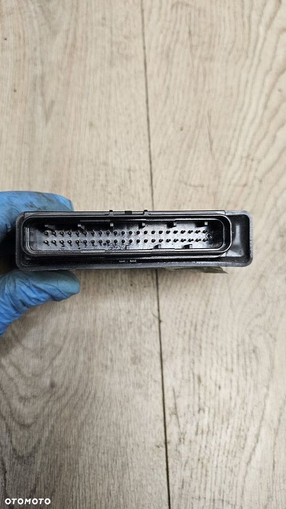 Moduł Zapłonowy ECU Yamaha FJR 1300 06-12  F8T83372 - 5