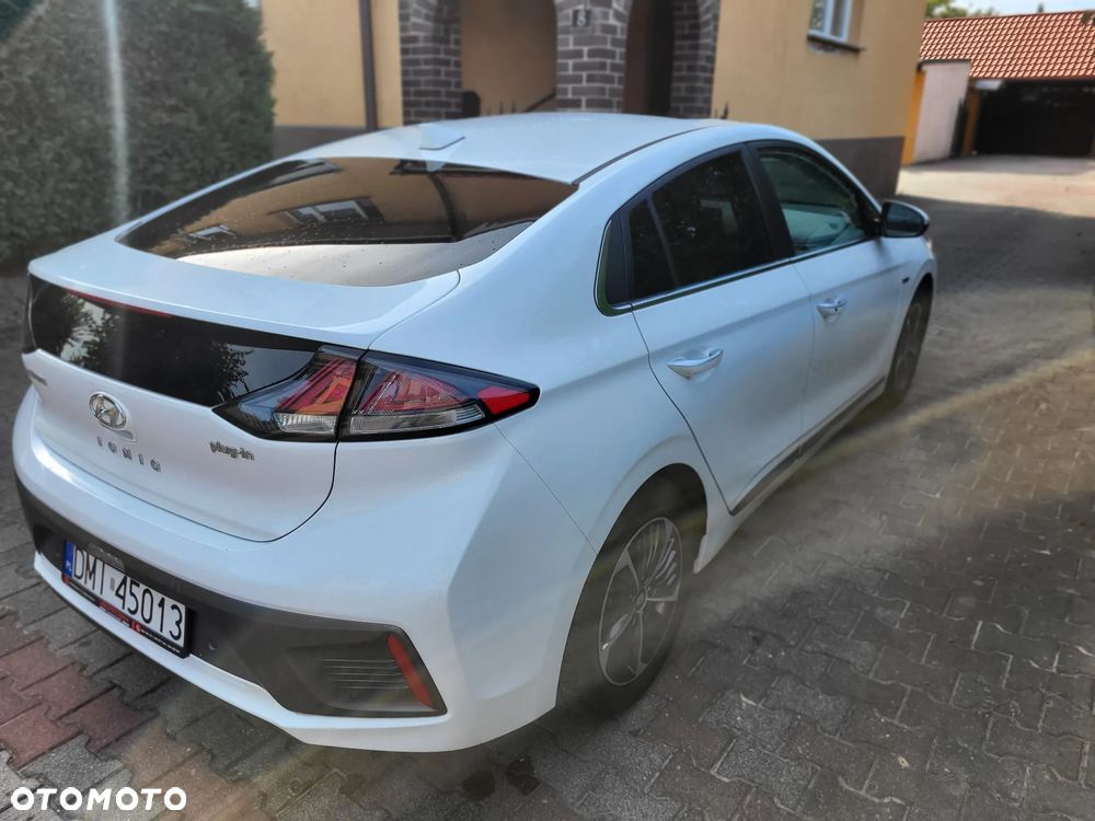 Hyundai IONIQ - 6