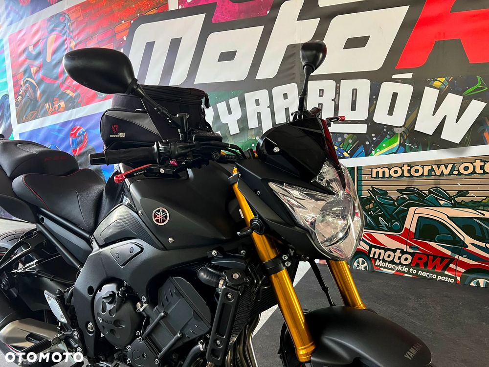 Yamaha FZ - 13