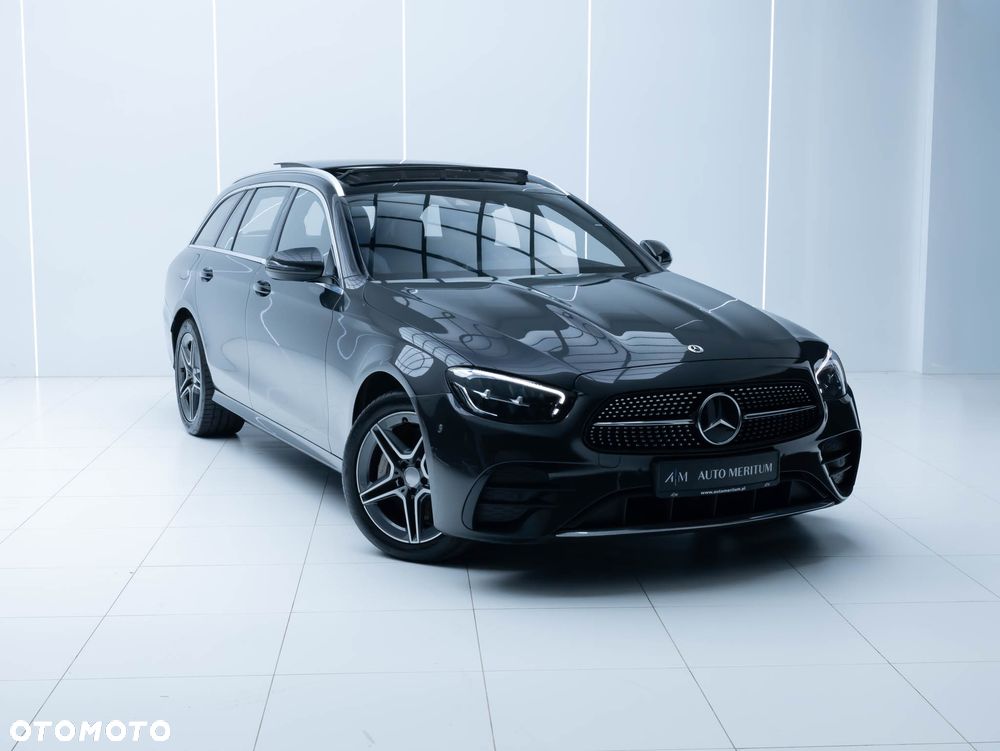 Mercedes-Benz Klasa E 300 de 4Matic 9G-TRONIC AMG Line - 3