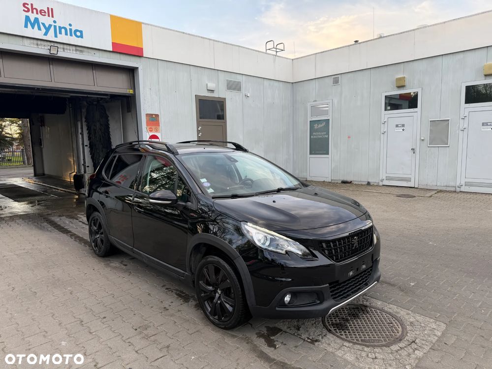 Peugeot 2008 1.2 Pure Tech Allure S&S EAT6 - 9