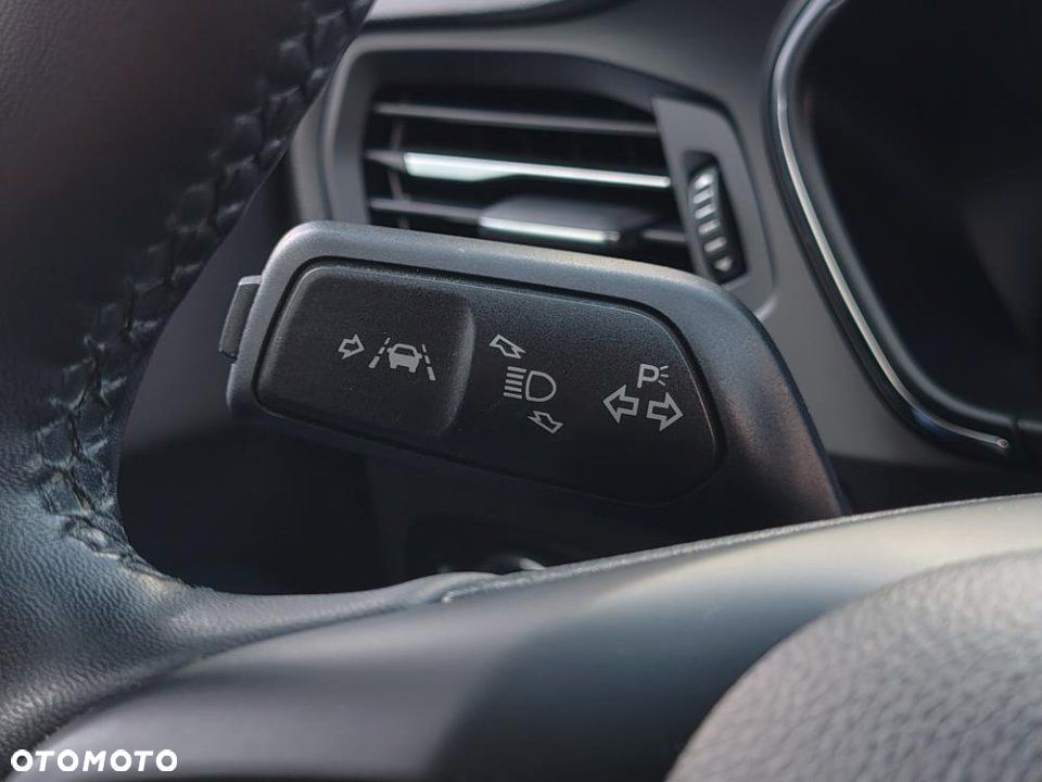 Ford Focus - 22