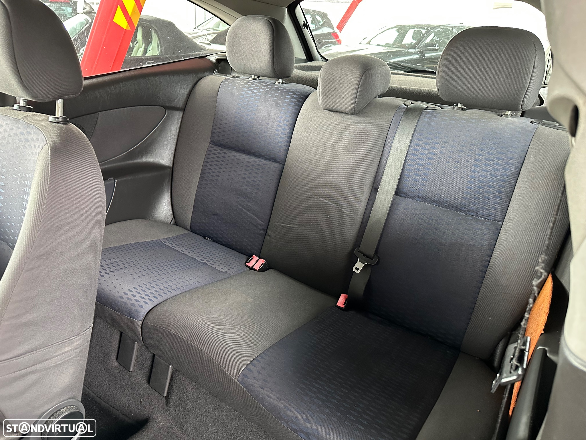 Ford Focus 1.8 TDdi Trend - 15