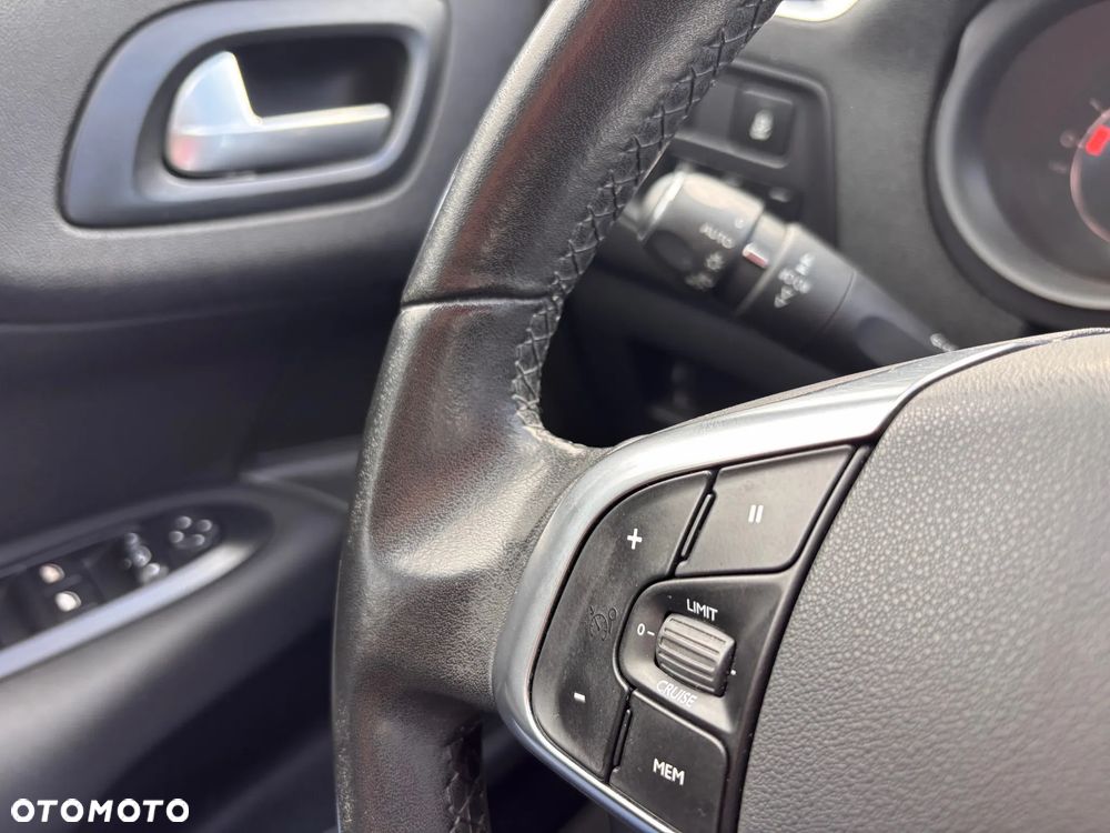 Citroën C4 1.6 VTi Attraction - 27