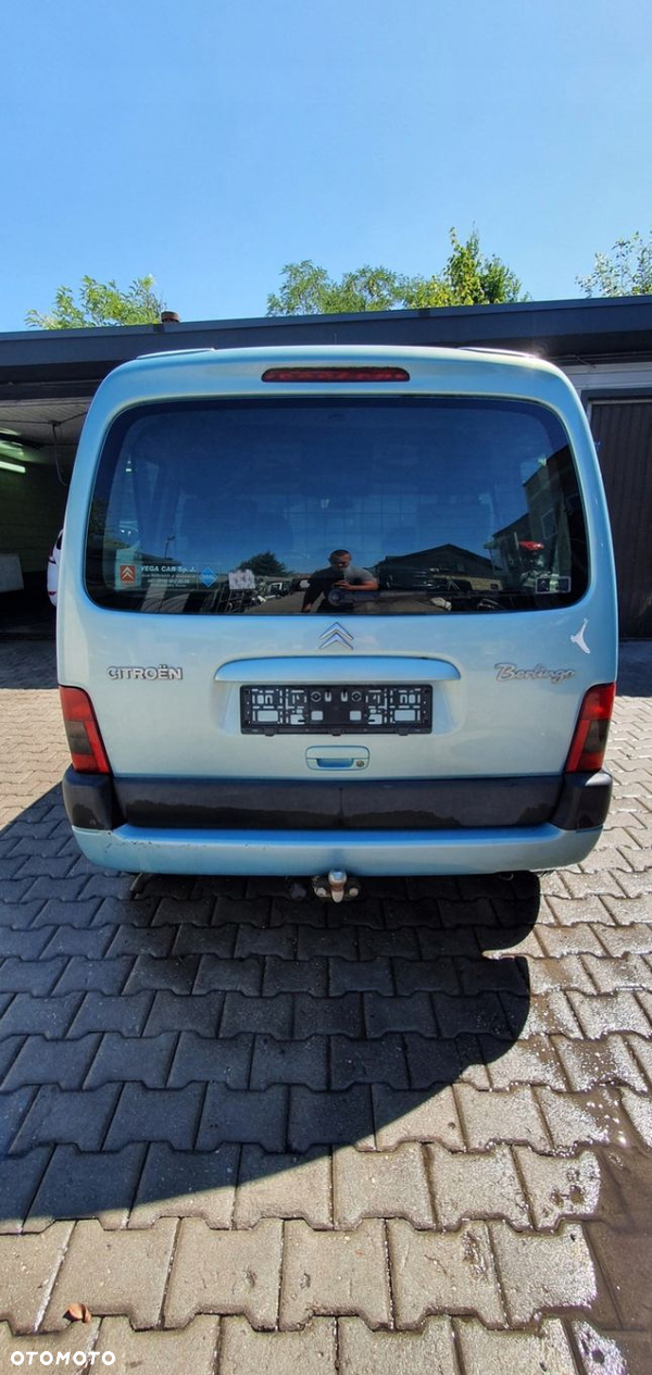 Partner Berlingo I klapa tył