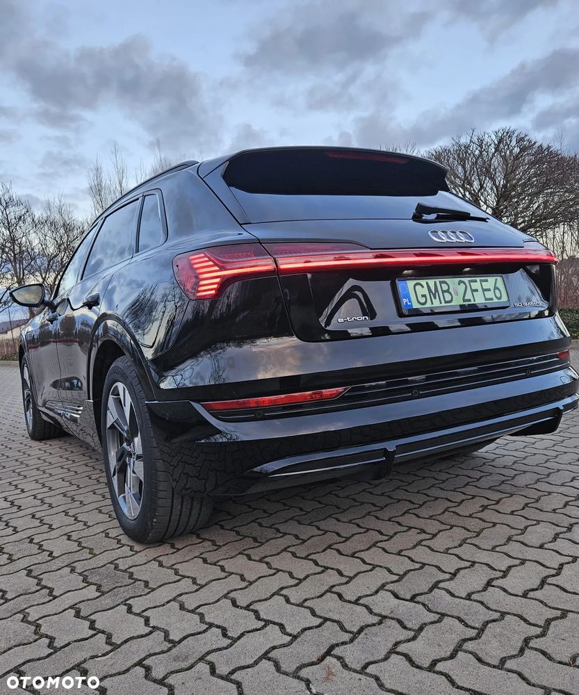 Audi e-tron 50 Quattro Advanced - 27