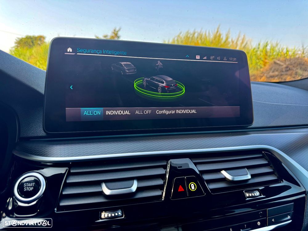 BMW 530 e Pack Desportivo M - 55
