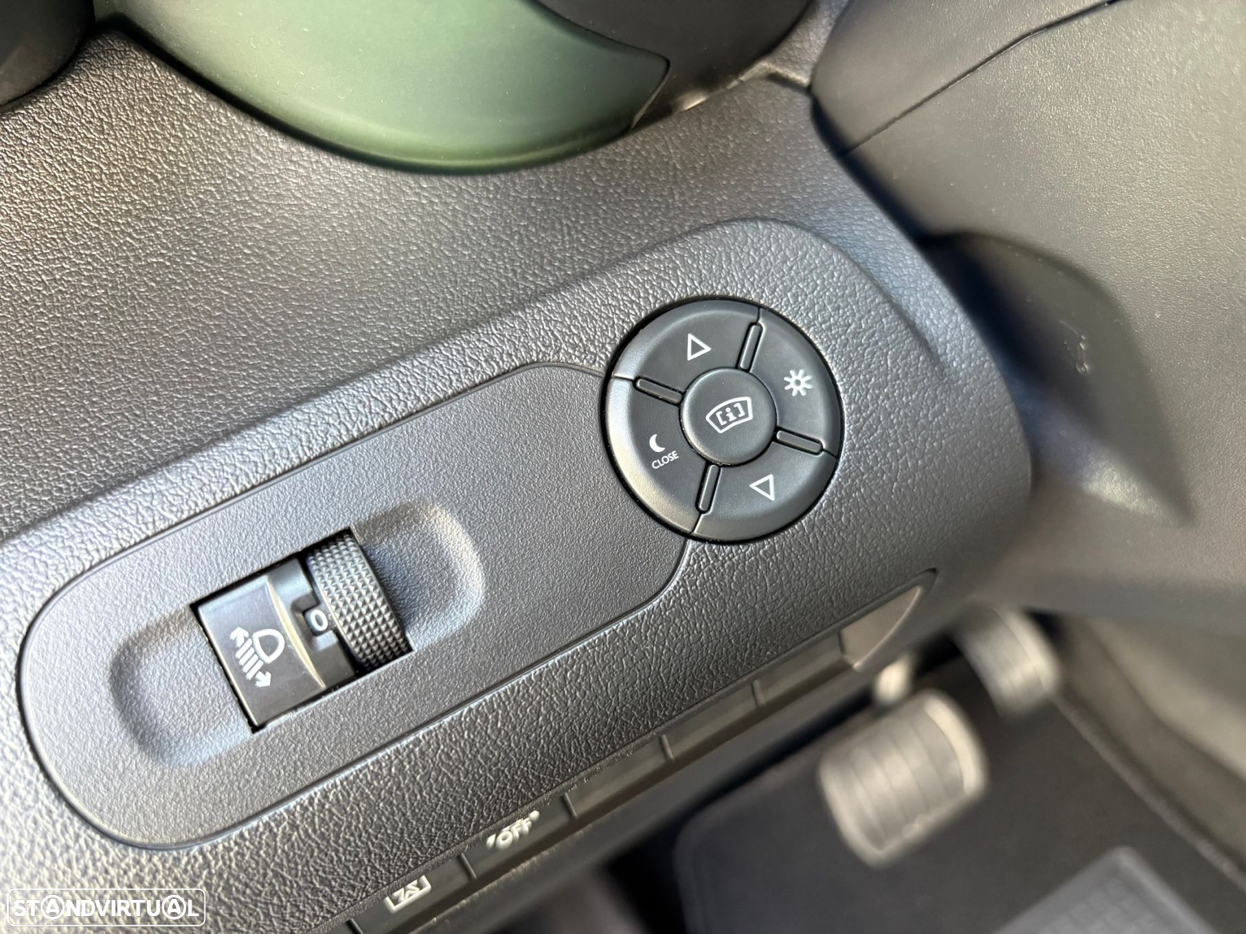 Citroën Berlingo 1.5 BlueHDi M Shine EAT8 Grip Control - 18