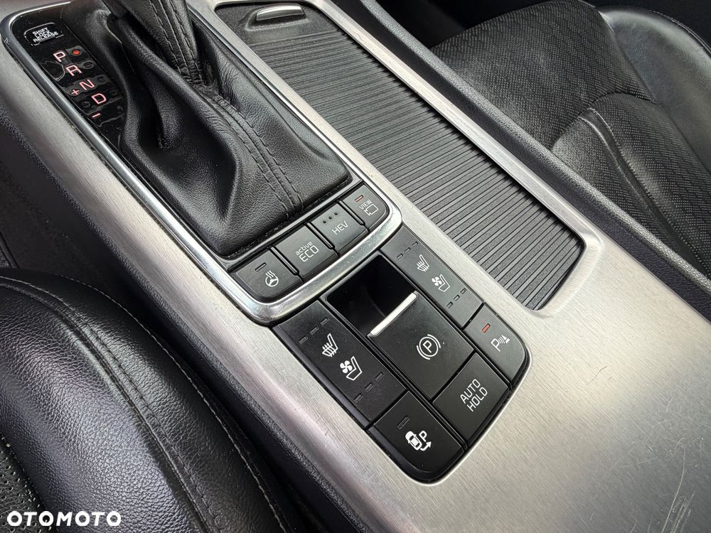 Kia Optima 2.0 GDI Spirit - 24
