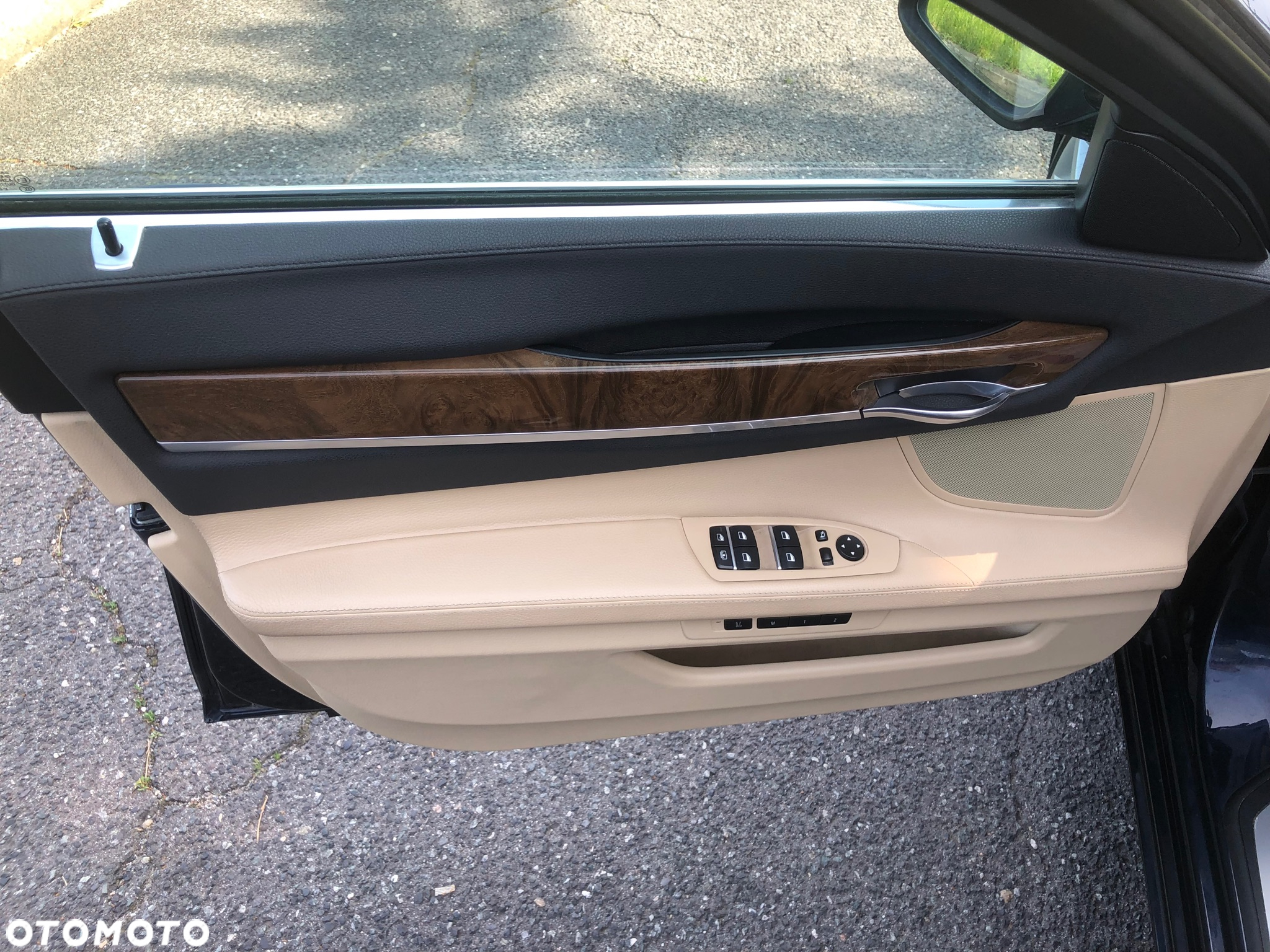 BMW Seria 7 - 15