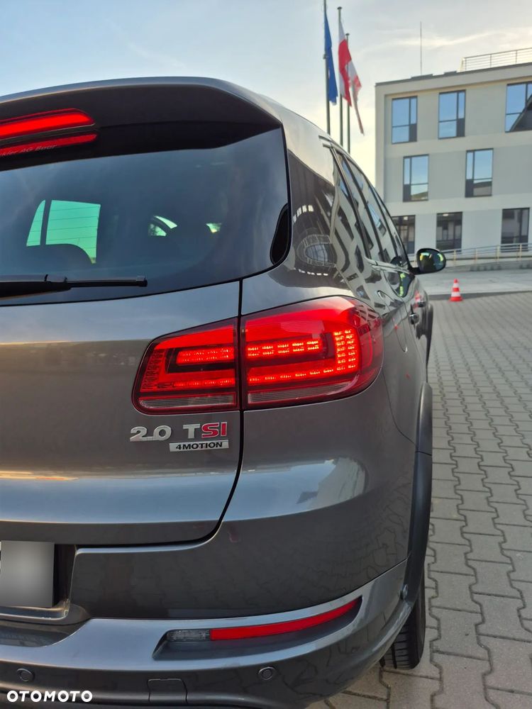 Volkswagen Tiguan 2.0 TSI 4Mot Sport&Style DSG - 22