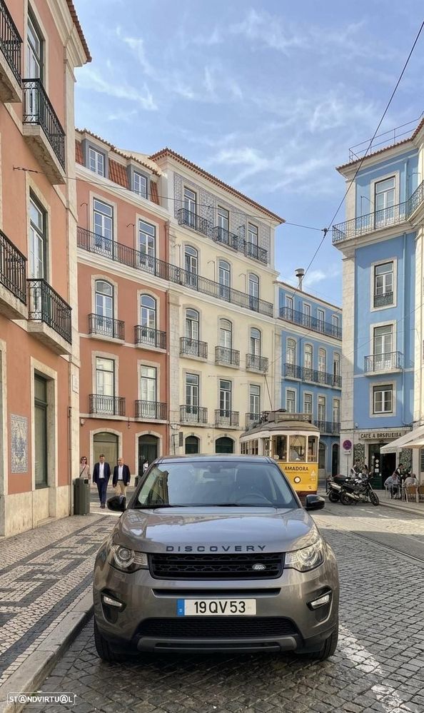 Land Rover Discovery Sport - 1