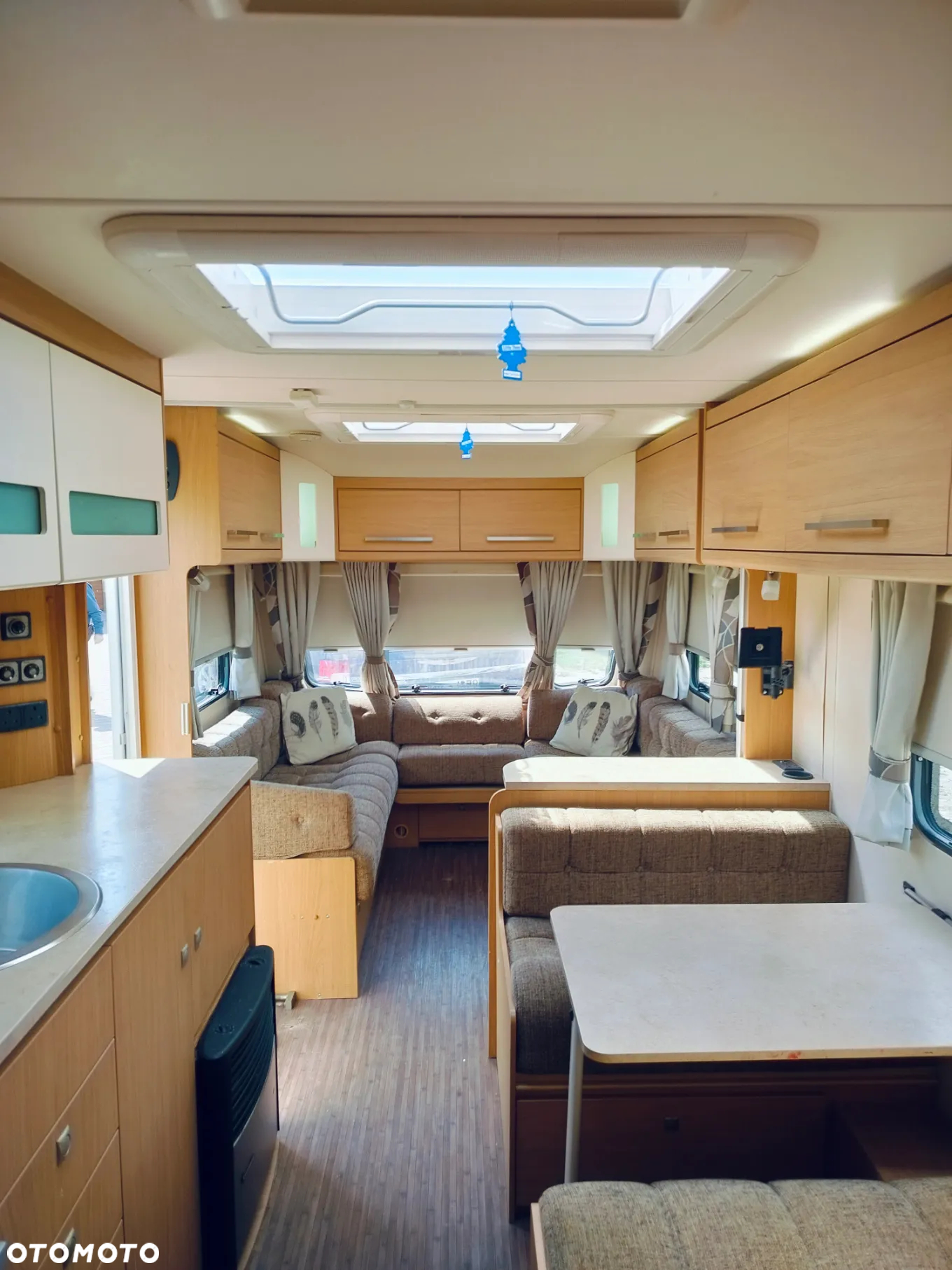 Elddis Chatsworth 636 - 7
