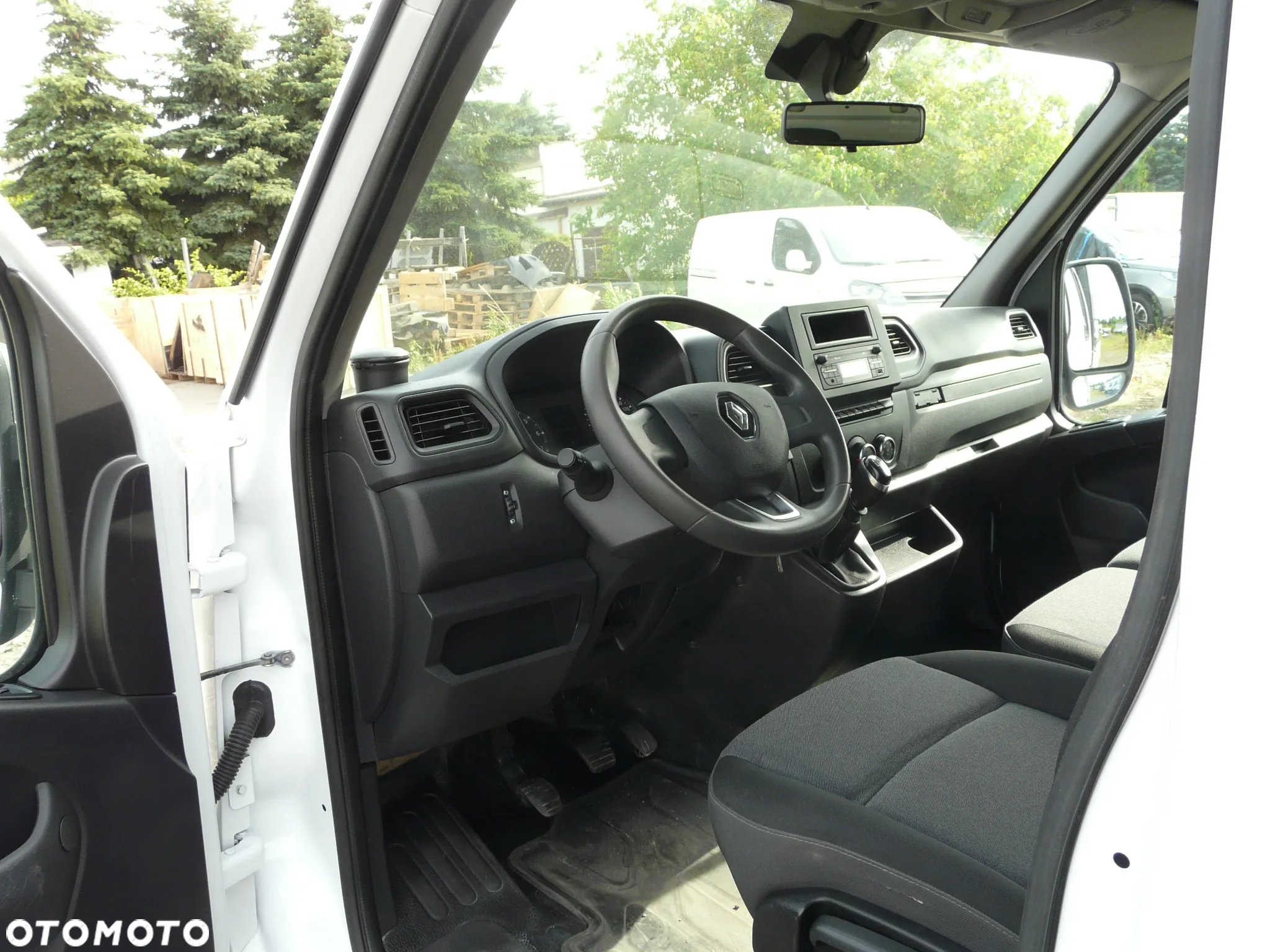 Renault Master Doka 7 osób 2,3 150KM cena netto 56900 - 7