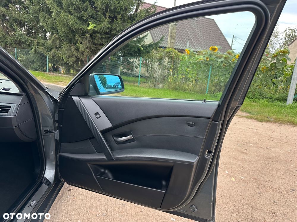 BMW Seria 5 - 16