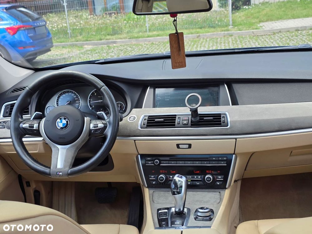 BMW 5GT 530d - 33