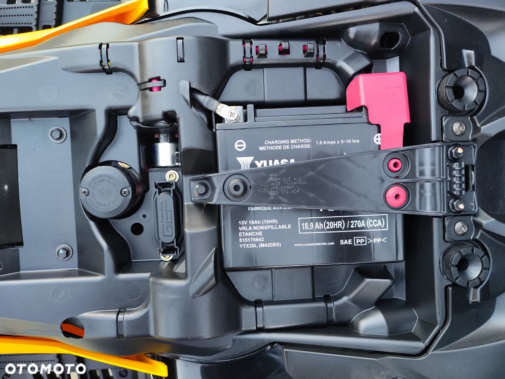 Can-Am Outlander - 28