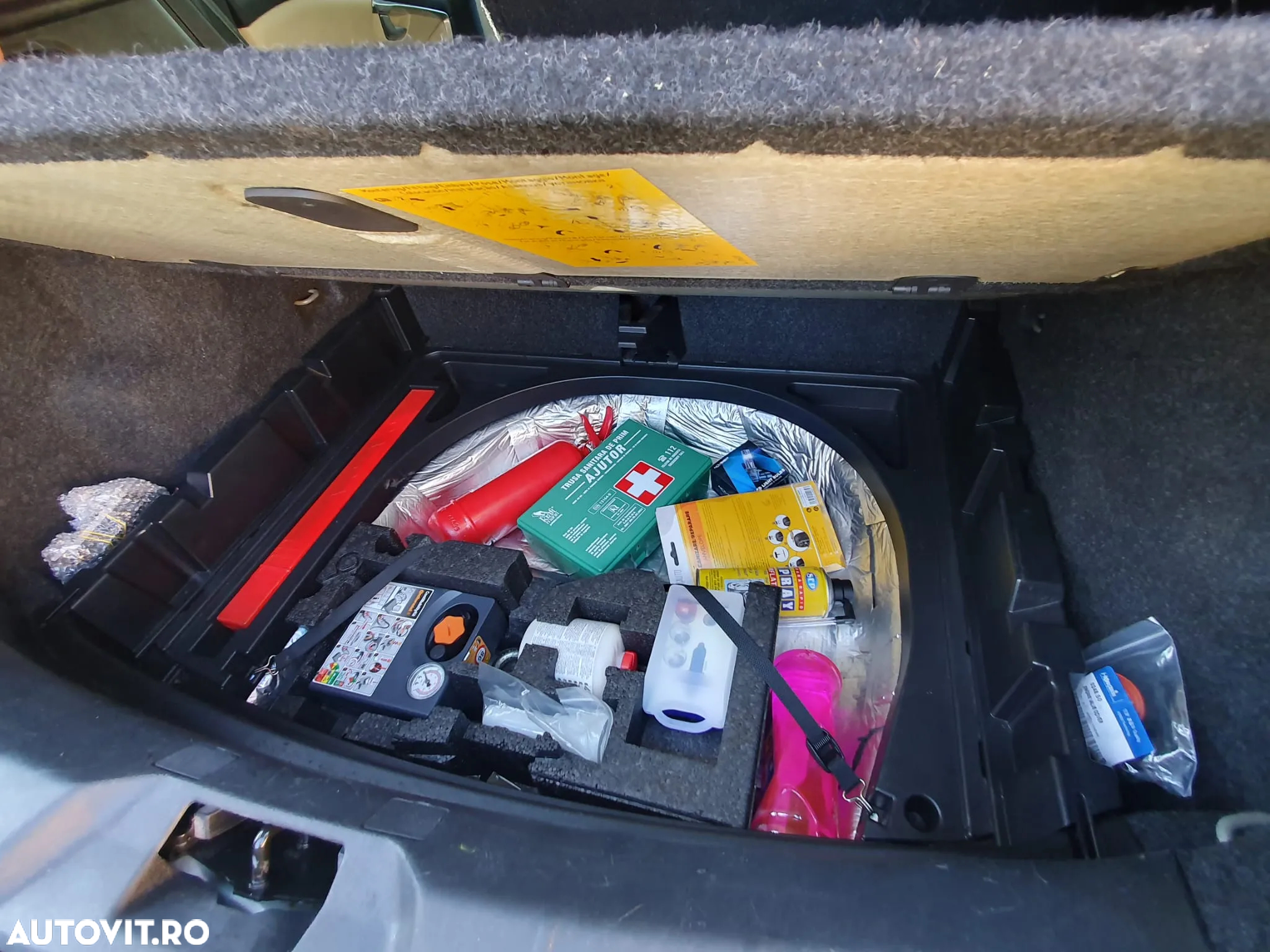 Volvo V40 - 14