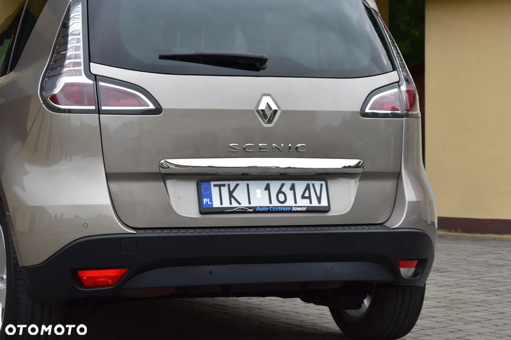 Renault Scenic 1.6 16V 110 Dynamique - 14