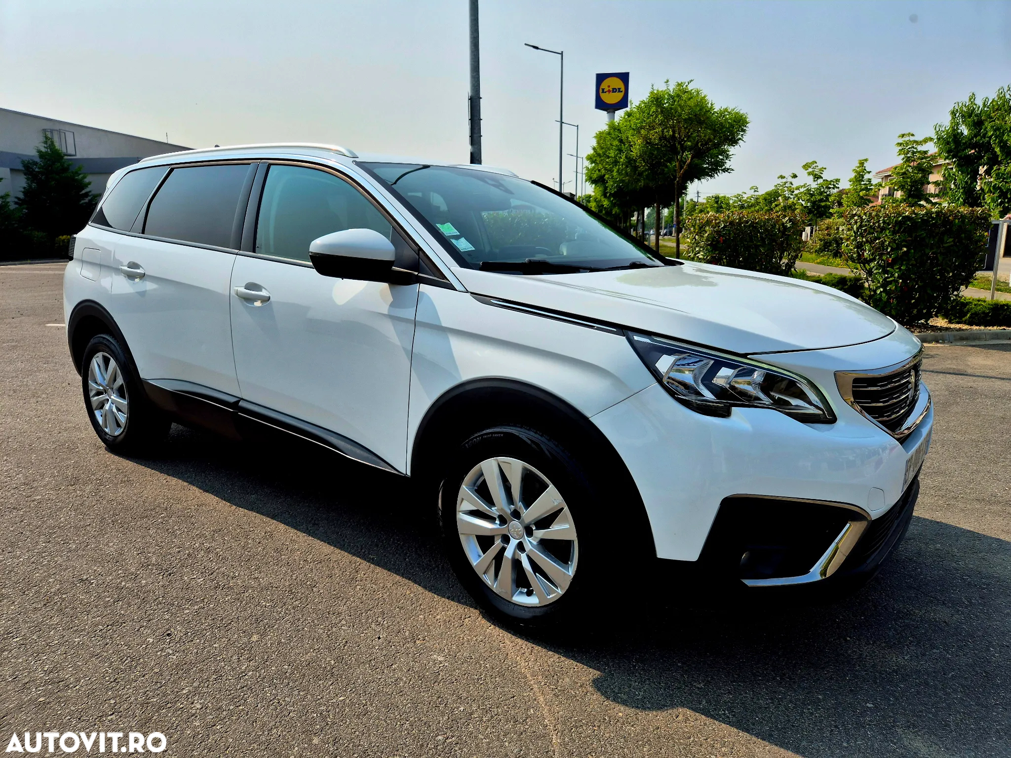 Peugeot 5008 1.6 BlueHDI Active - 3