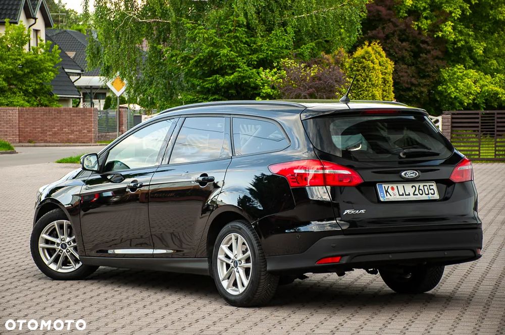Ford Focus - 10