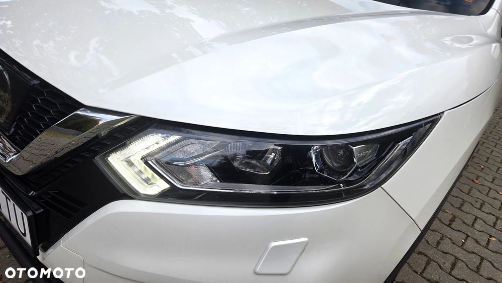 Nissan Qashqai 1.6 DCi N-Tec - 29
