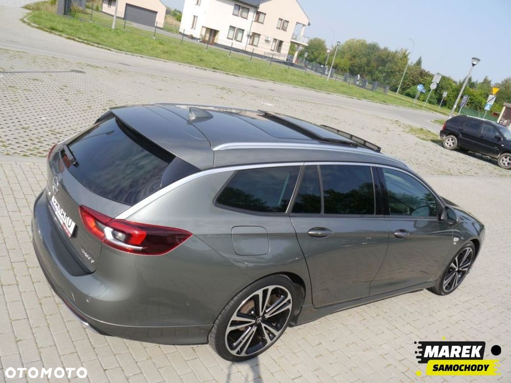 Opel Insignia - 12