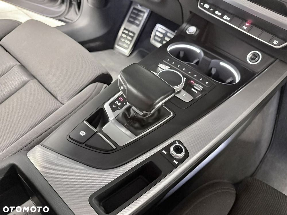Audi A4 Avant 3.0 TDI quattro S tronic sport - 32