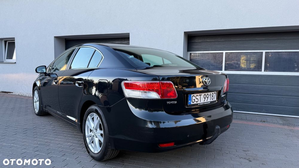 Toyota Avensis 2.0 D-4D Platinium - 4