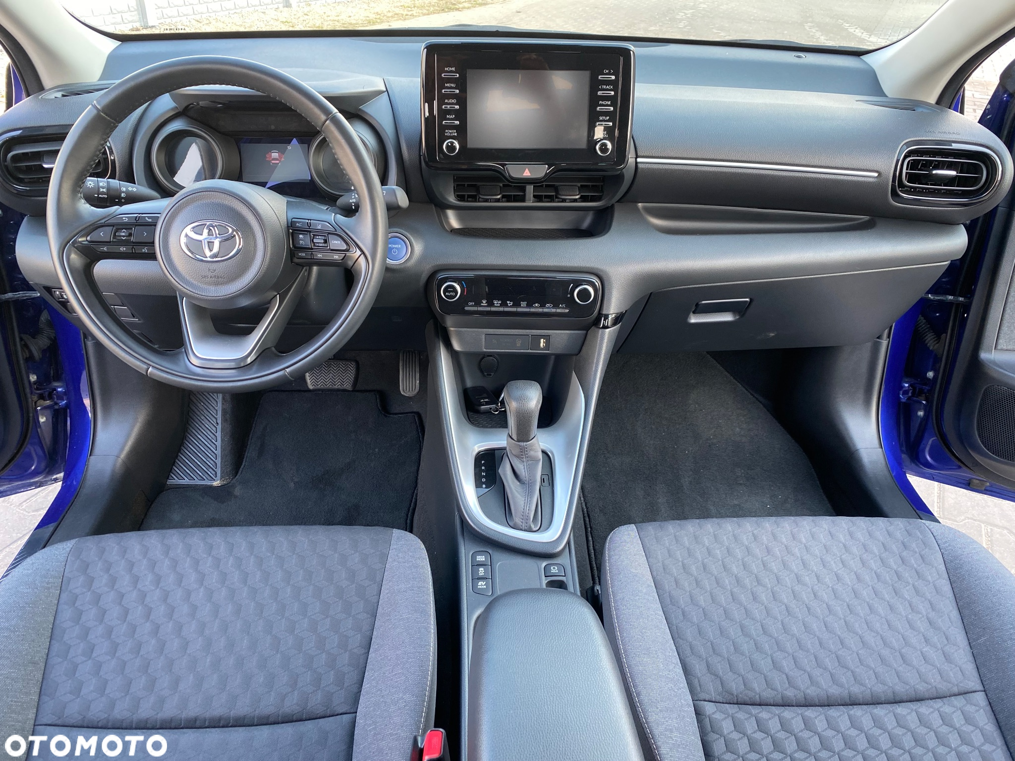 Toyota Yaris Hybrid 1.5 VVT-i Premiere Edition - 10