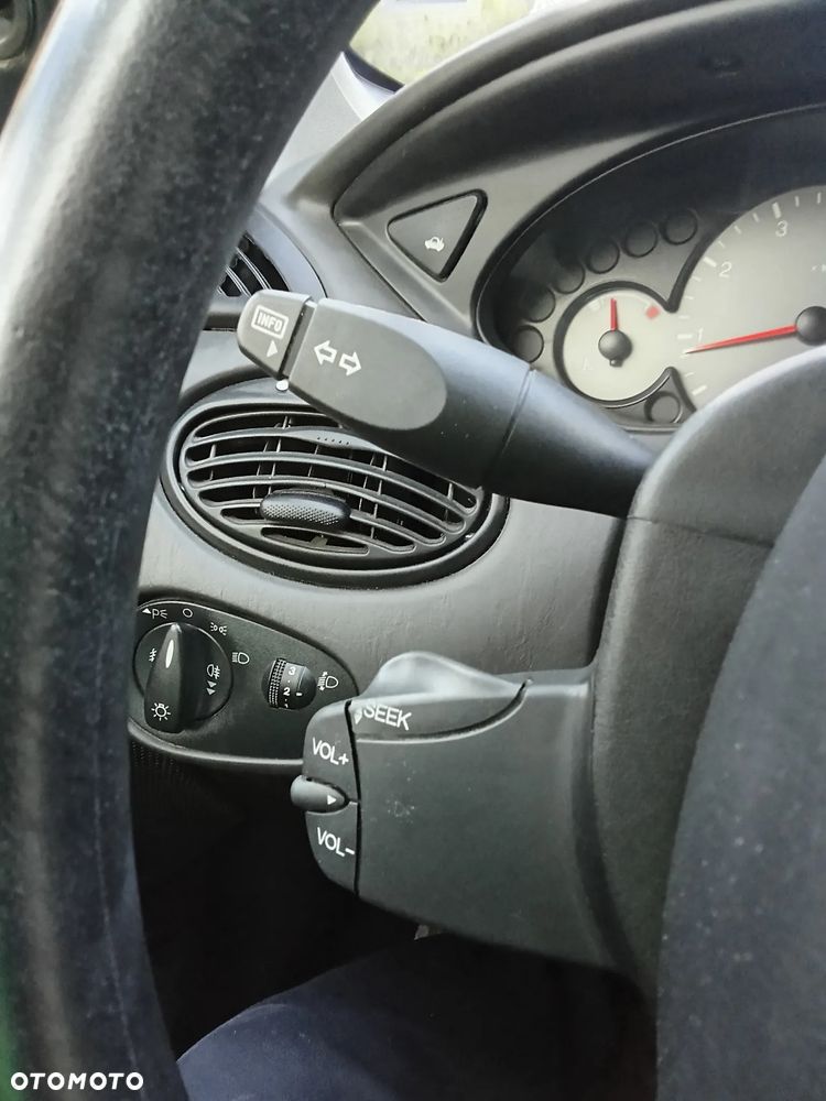 Ford Focus 1.8 TDCi Titanium - 31
