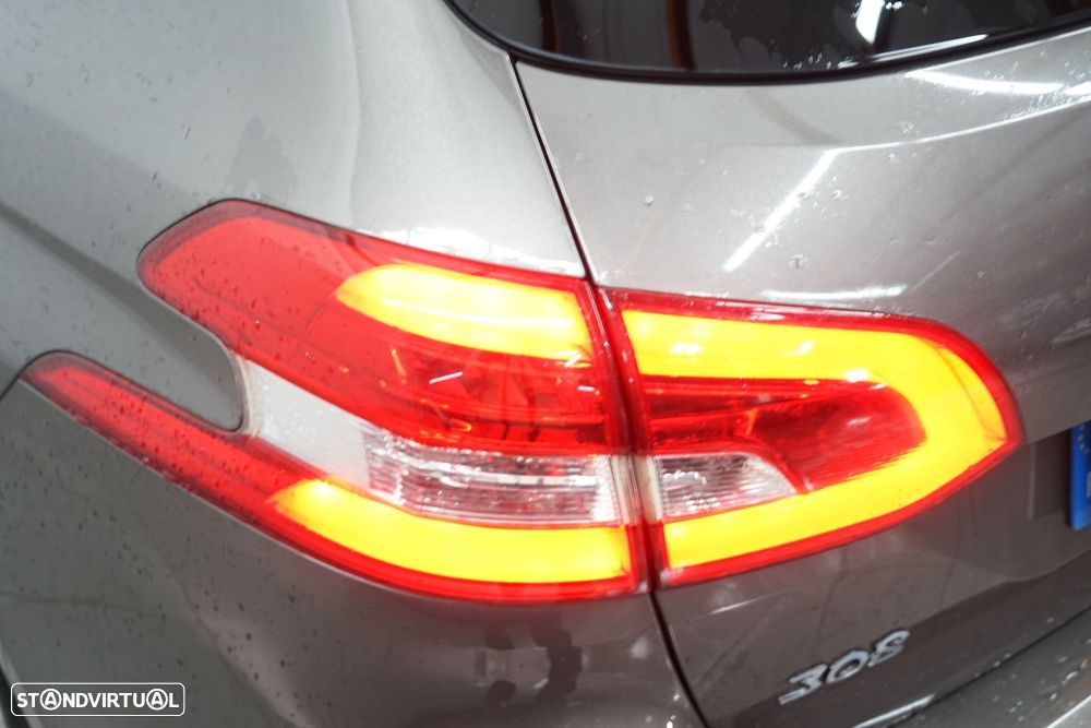 Peugeot 308 SW 1.6 BlueHDi Allure - 14