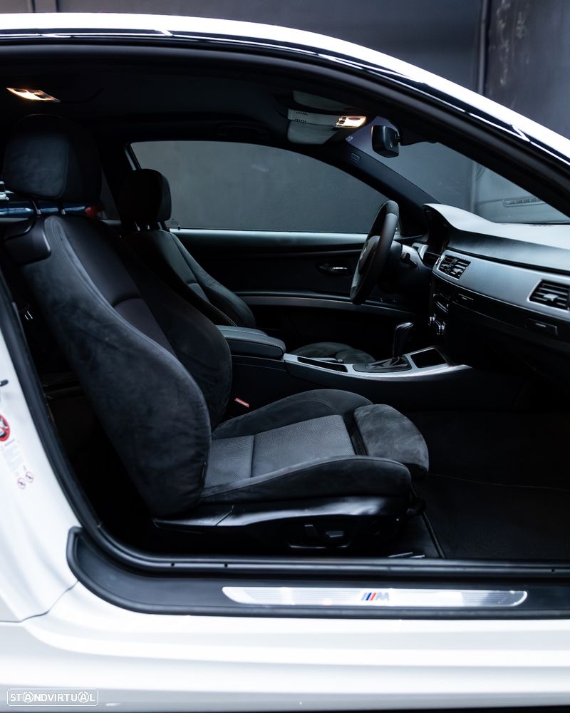 BMW 320 d Coupe Auto - 40