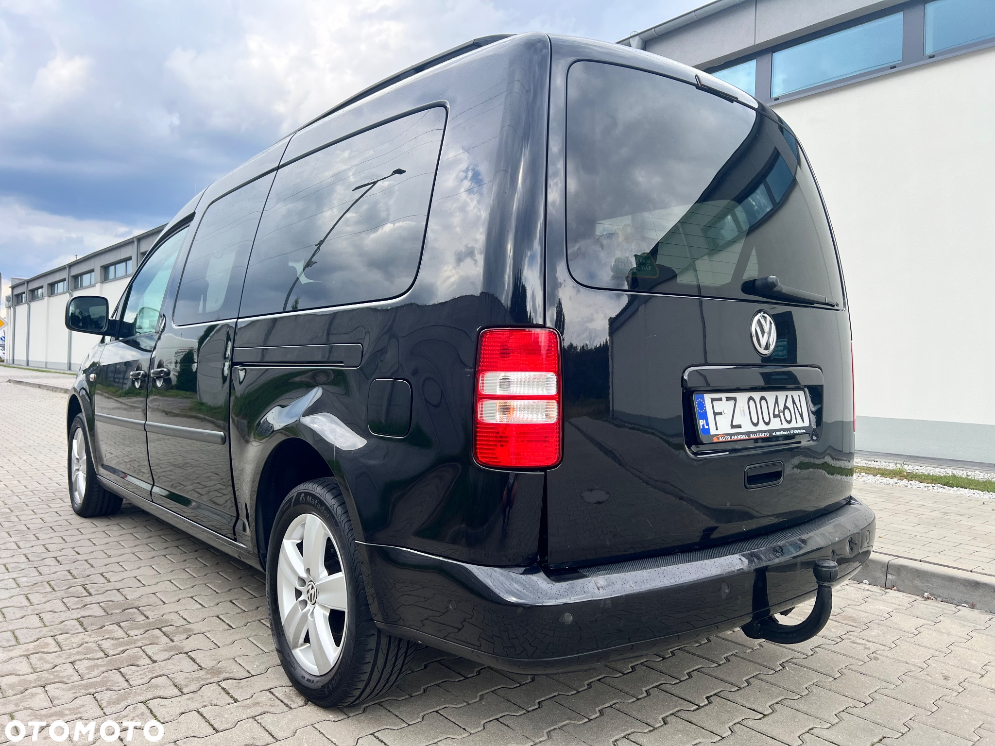 Volkswagen Caddy Maxi 1.6 TDI Comfortline DSG - 9