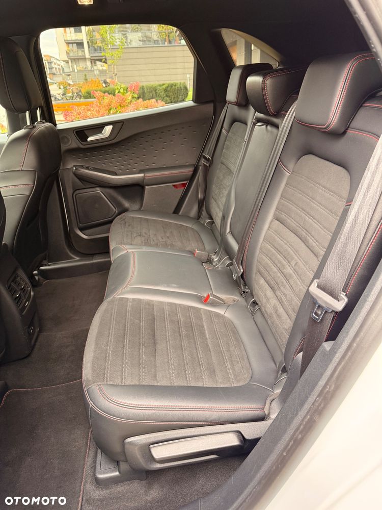 Ford Kuga 2.5P PHEV FWD ST-Line X - 8