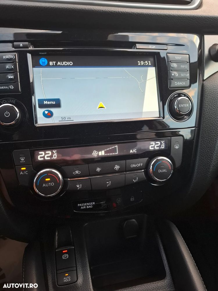 Nissan Qashqai 1.5 DCI Start/Stop N-Connecta - 9