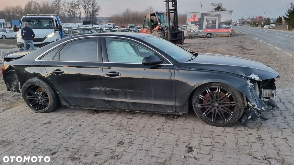 Audi A8 3.0 TDI DPF quattro - 1