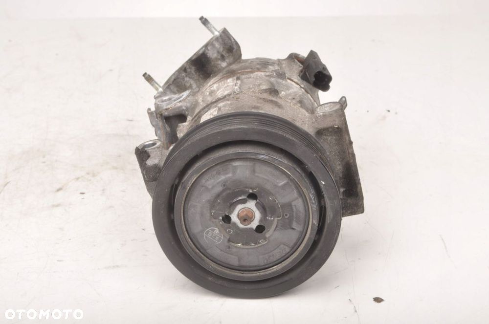 C4 Picasso II 1.6 HDI SPRĘŻARKA KLIMATYZACJI - 3