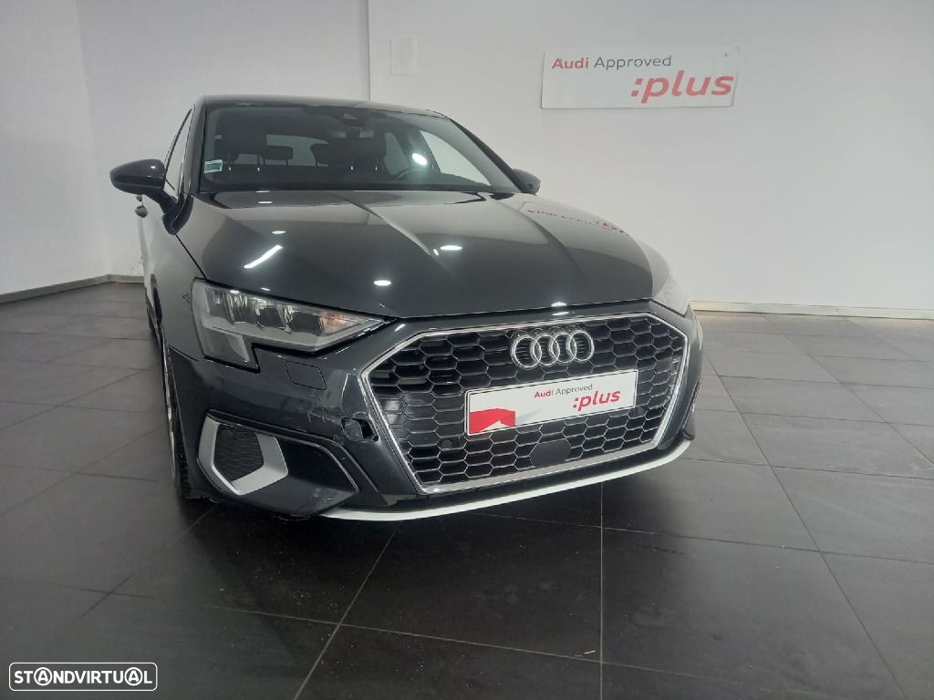Audi A3 Sportback 30 TFSI Advanced S tronic - 4