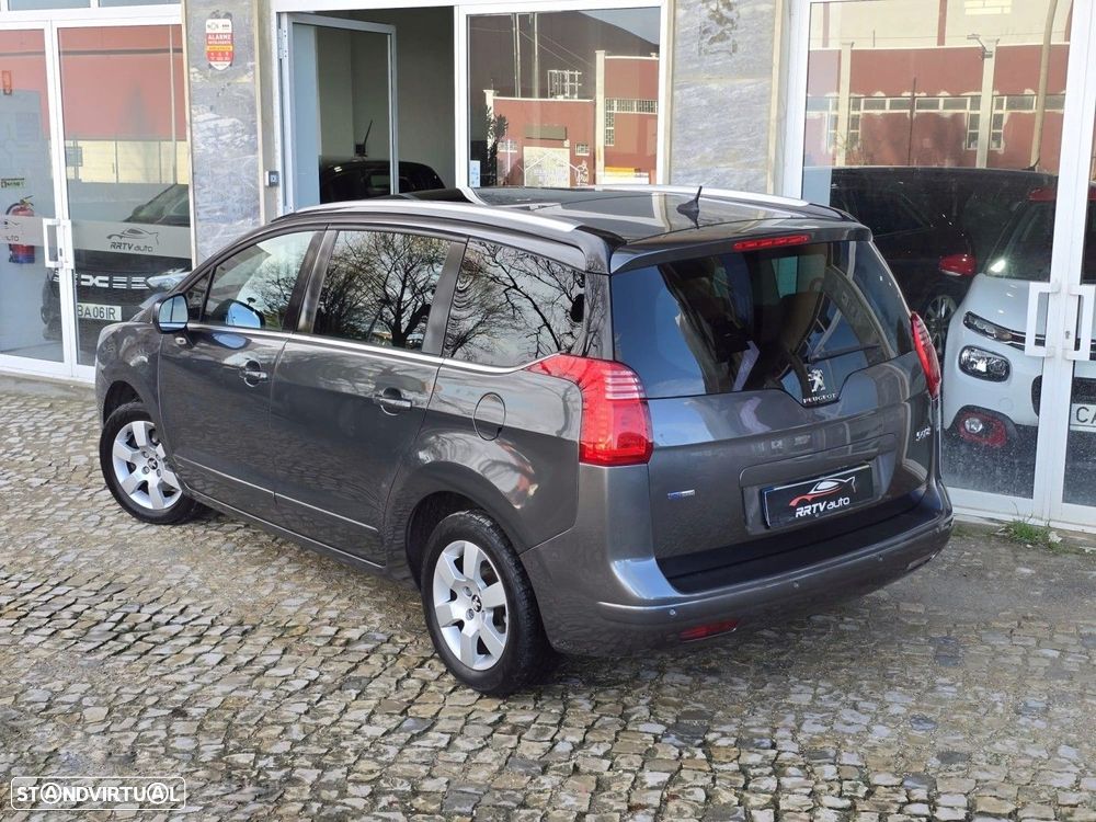 Peugeot 5008 1.2 PureTech Allure - 2