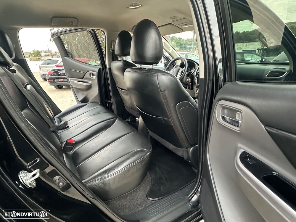 Mitsubishi L200 Pick Up 4x4 Auto Cabine Dupla Diamant Edition+ - 30