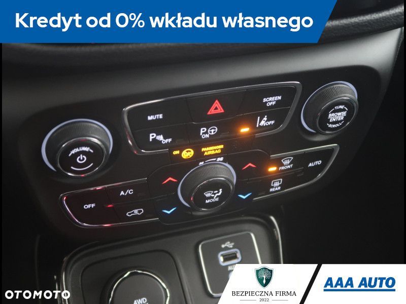 Jeep Compass - 13