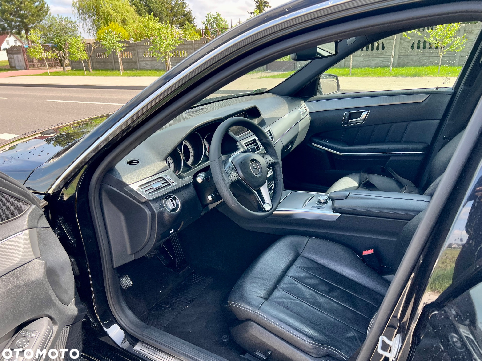 Mercedes-Benz Klasa E 250 BlueTEC 9G-TRONIC Avantgarde - 15