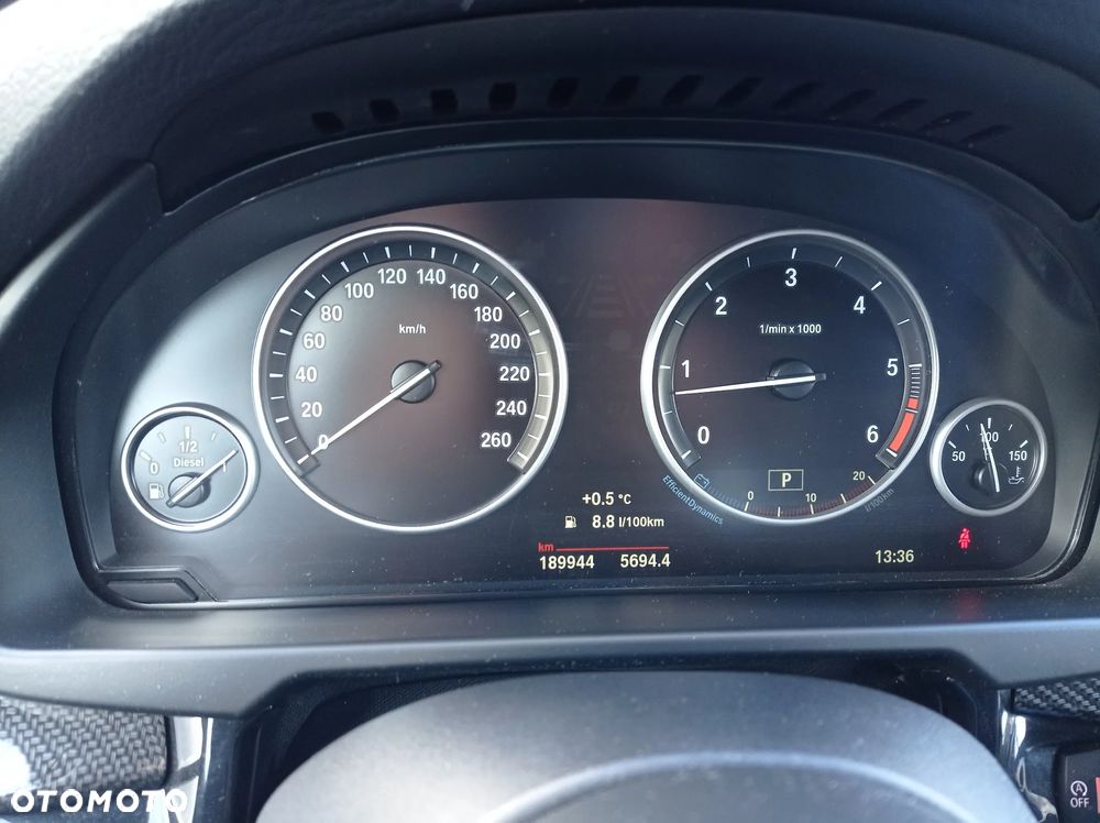 BMW X5 xDrive30d - 8